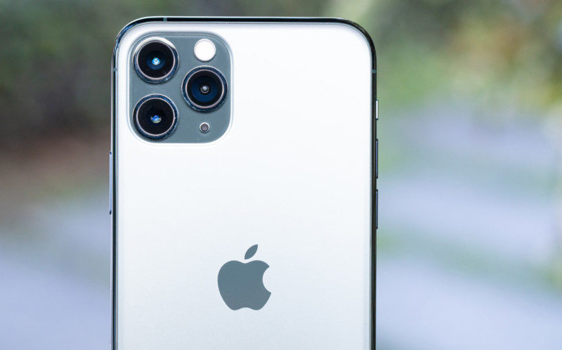 新搭載のトリプルカメラiPhone 11 Pro