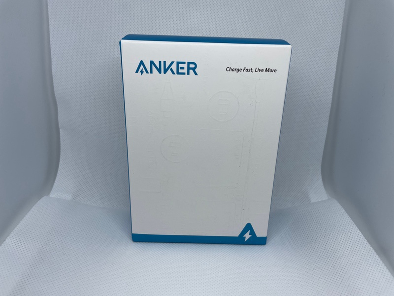 Anker PowerCore Fusion 10000箱