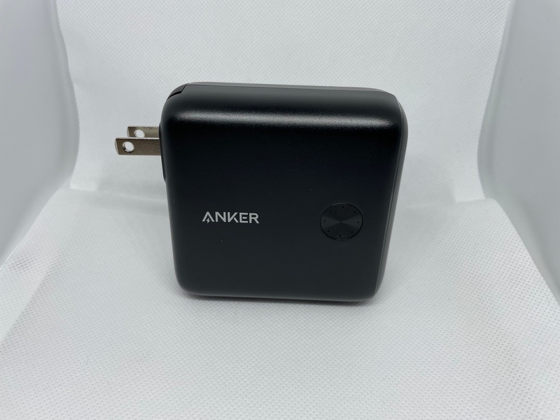 Anker PowerCore Fusion 10000コンセントを出した画像