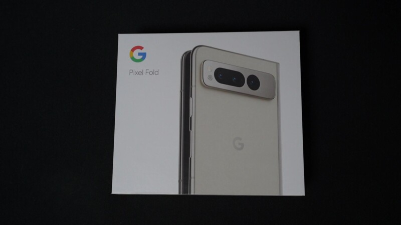 Google Pixel Foldの箱